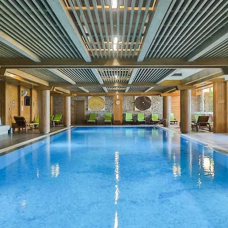 Resort Pirin Golf Private & *