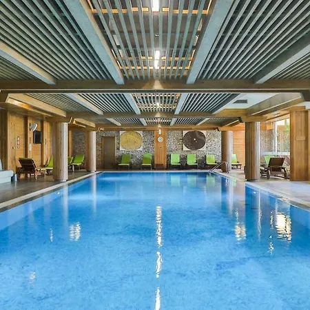 Feriested Pirin Golf Private & *