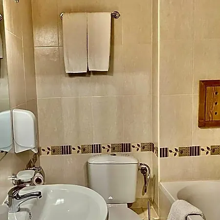 Ośrodek wypoczynkowy Pirin Golf Private & *