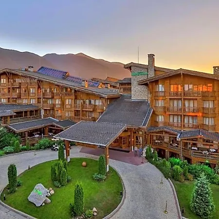 Pirin Golf Private &
