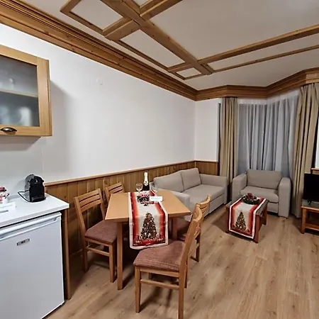 Ośrodek wypoczynkowy Pirin Golf Private & *